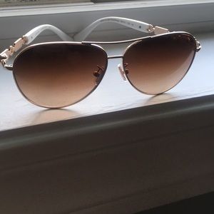 Coach aviator sunglasses